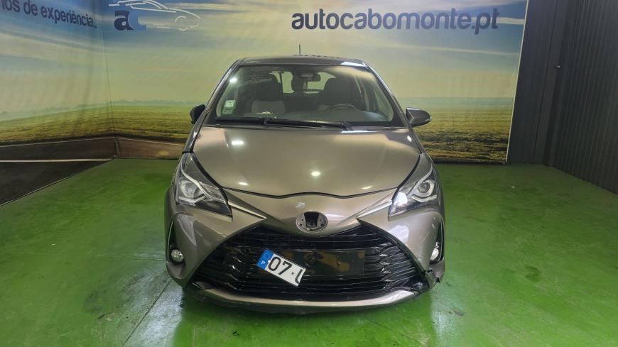 Toyota Yaris 1.5 HDF - Auto Cabomonte Compra e Venda de Salvados