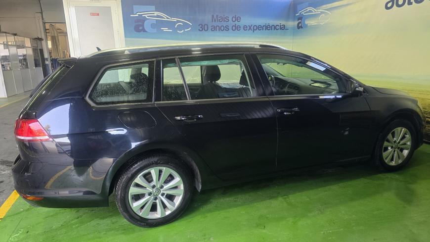 Volkswagen Golf Variant 1.6 TDI - Auto Cabomonte Compra e Venda de Salvados