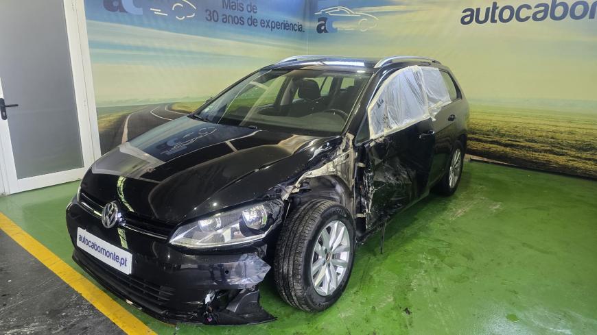 Volkswagen Golf Variant 1.6 TDI - Auto Cabomonte Compra e Venda de Salvados