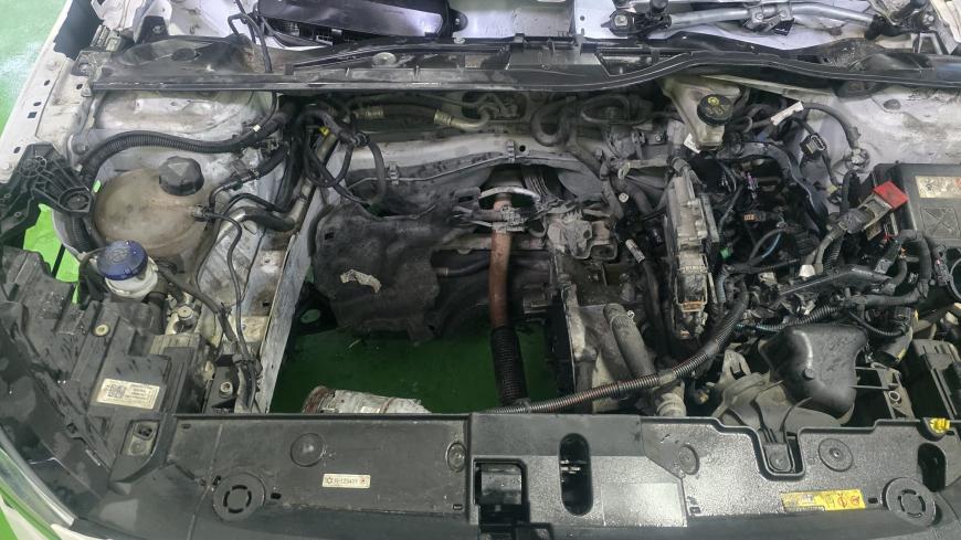 Opel Corsa F 1.5 D - Auto Cabomonte Compra e Venda de Salvados