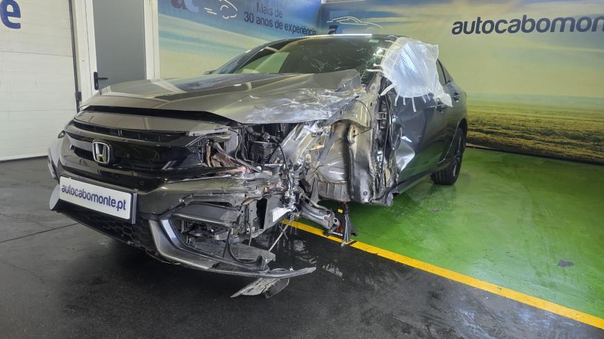 Honda Civic 1.0 I-VTEC - Auto Cabomonte Compra e Venda de Salvados