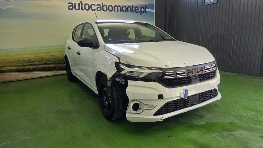 Dacia Sandero 1.0 TCE Bi-Fuel - Auto Cabomonte Compra e Venda de Salvados