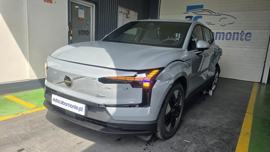 Volvo EX30 69 KWH - Auto Cabomonte Compra e Venda de Salvados