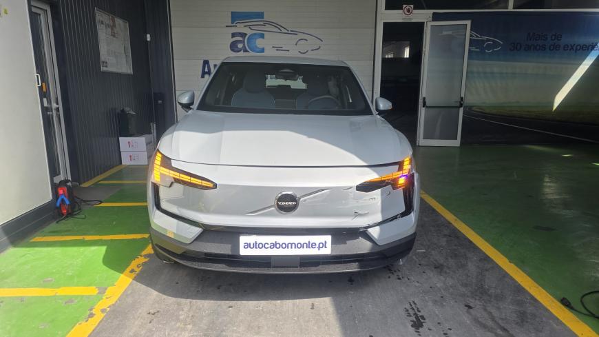 Volvo EX30 69 KWH - Auto Cabomonte Compra e Venda de Salvados