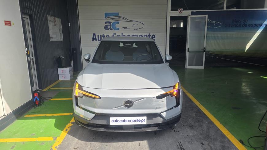 Volvo EX30 69 KWH - Auto Cabomonte Compra e Venda de Salvados