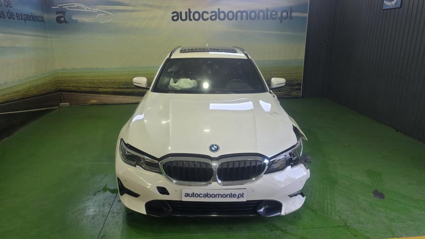 BMW 330e Plug-IN - Auto Cabomonte Compra e Venda de Salvados