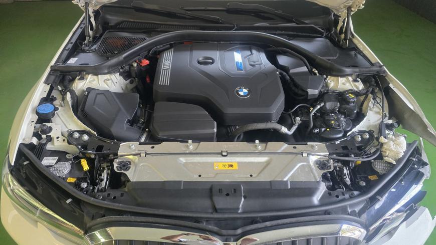 BMW 330e Plug-IN - Auto Cabomonte Compra e Venda de Salvados