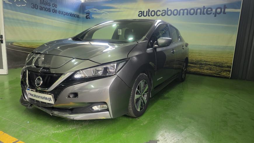 Nissan Leaf 40 KWh - Auto Cabomonte Compra e Venda de Salvados