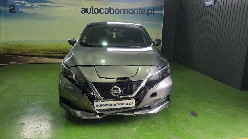 Nissan Leaf 40 KWh - Auto Cabomonte Compra e Venda de Salvados