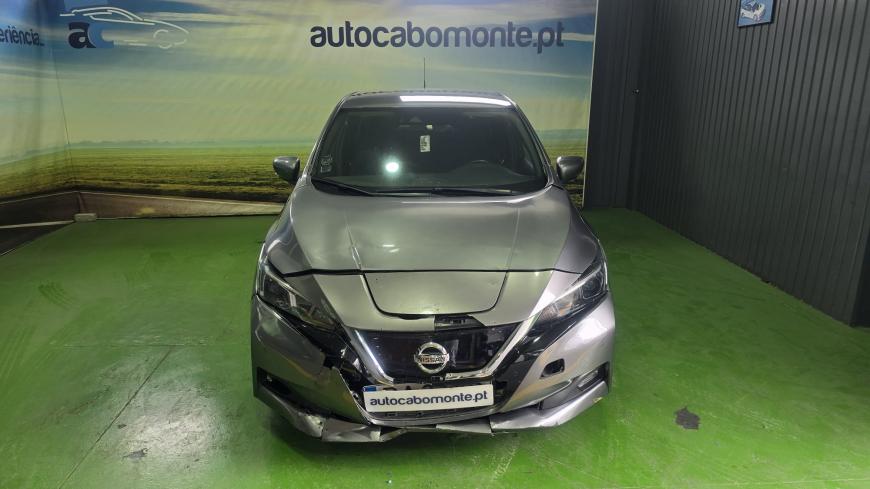Nissan Leaf 40 KWh - Auto Cabomonte Compra e Venda de Salvados