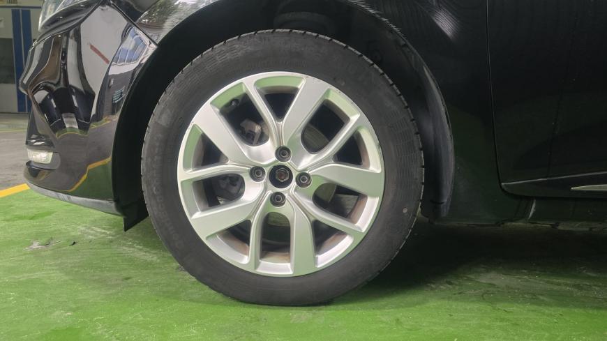 Renault Clio ST 0.9 TCe Limited - Auto Cabomonte Compra e Venda de Salvados