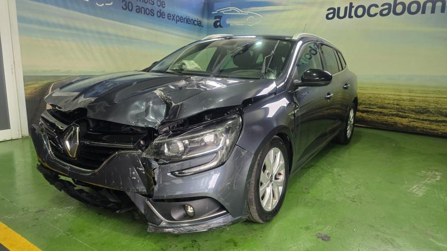 Renault Megane ST 1.5 DCI Limited - Auto Cabomonte Compra e Venda de Salvados