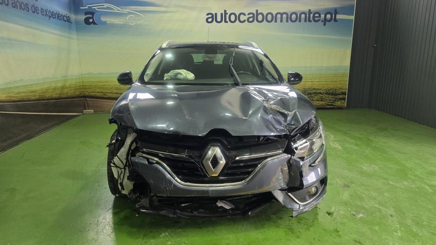 Renault Megane ST 1.5 DCI Limited - Auto Cabomonte Compra e Venda de Salvados