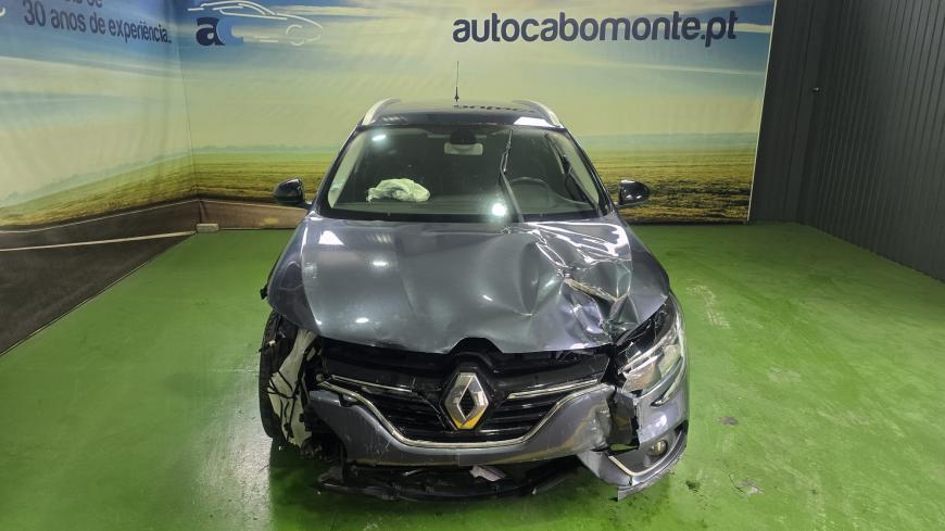 Renault Megane ST 1.5 DCI Limited - Auto Cabomonte Compra e Venda de Salvados