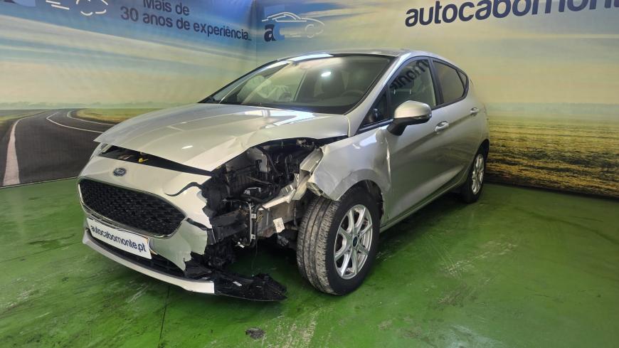 Ford Fiesta 1.1 Ti - VCT - Auto Cabomonte Compra e Venda de Salvados