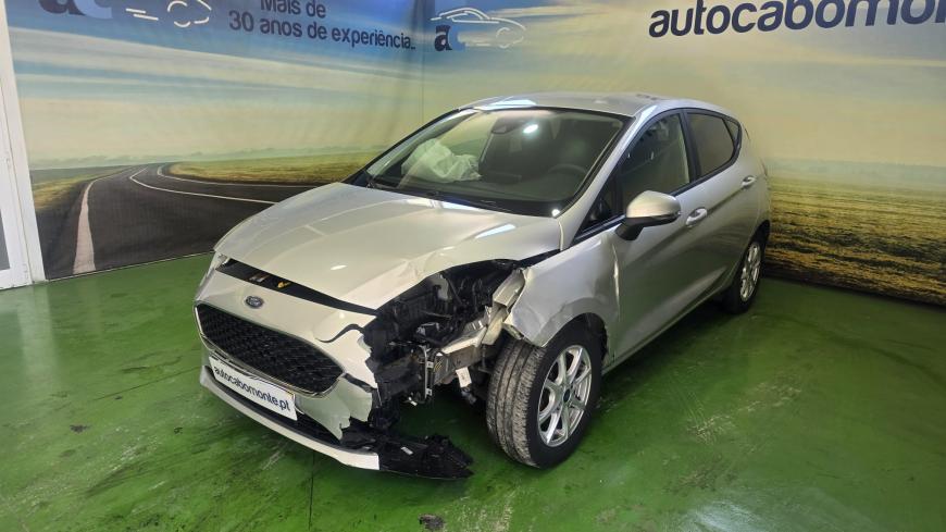 Ford Fiesta 1.1 Ti - VCT - Auto Cabomonte Compra e Venda de Salvados