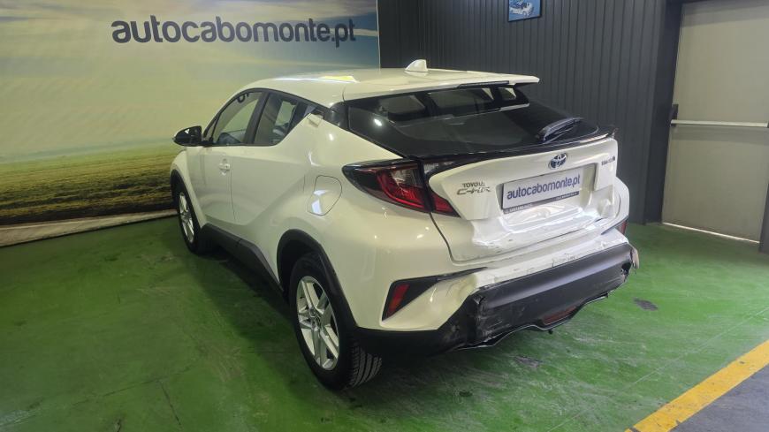 Toyota CH-R 1.8 HSD  - Auto Cabomonte Compra e Venda de Salvados