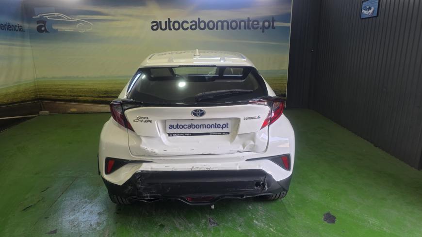 Toyota CH-R 1.8 HSD  - Auto Cabomonte Compra e Venda de Salvados