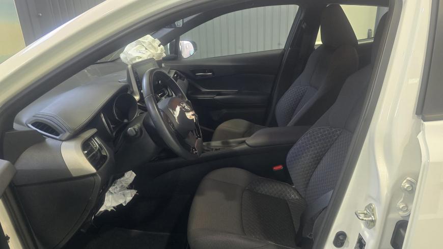 Toyota CH-R 1.8 HSD  - Auto Cabomonte Compra e Venda de Salvados