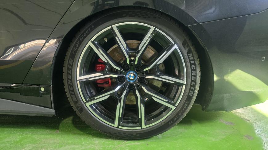BMW I4 Pack M  - Auto Cabomonte Compra e Venda de Salvados