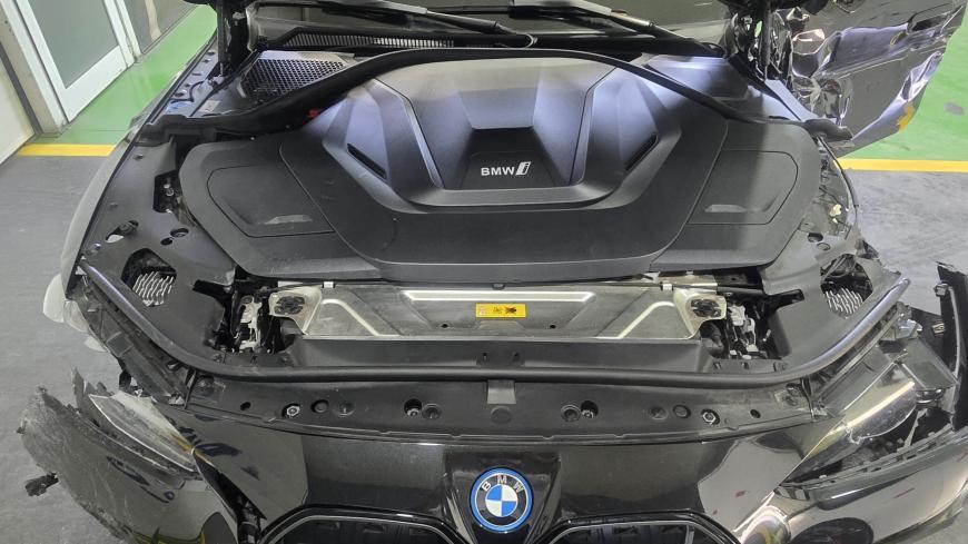 BMW I4 Pack M  - Auto Cabomonte Compra e Venda de Salvados