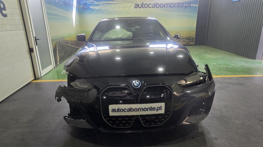 BMW I4 Pack M  - Auto Cabomonte Compra e Venda de Salvados