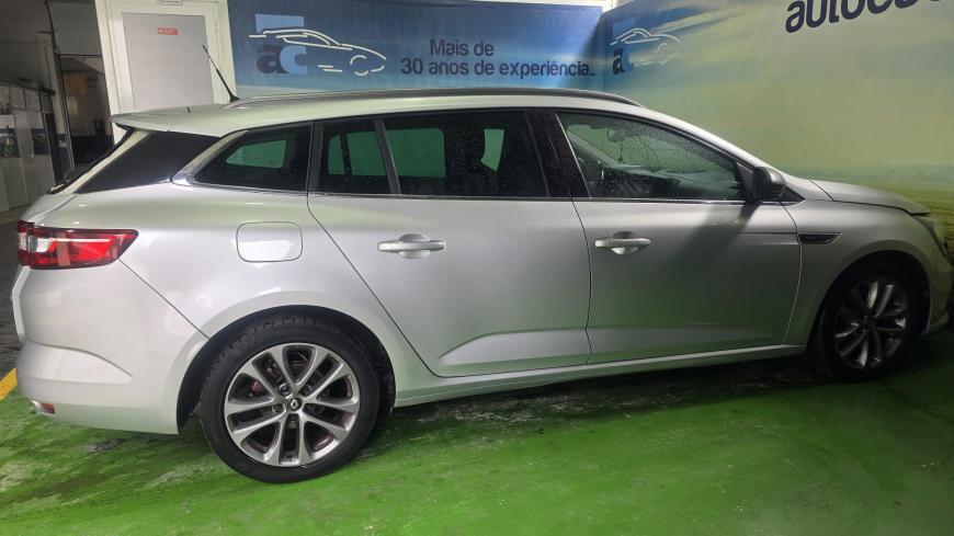 Renault Mégane ST 1.5 DCI GT-Line - Auto Cabomonte Compra e Venda de Salvados