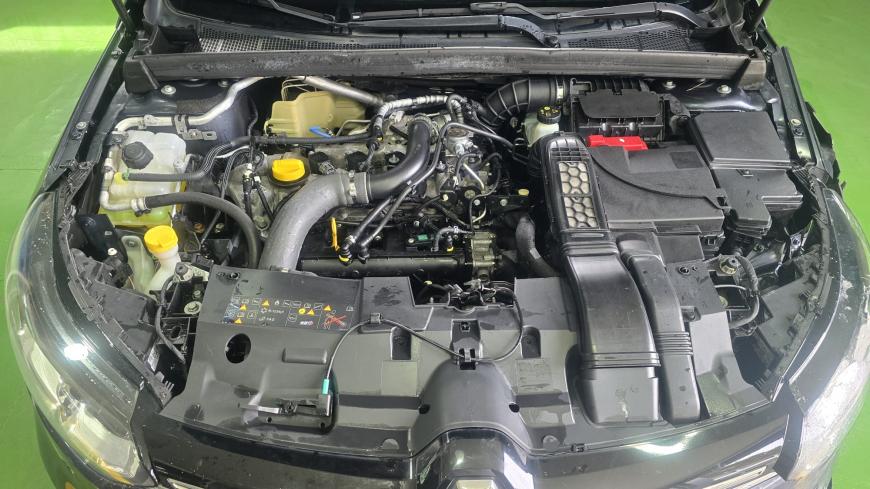 Renault Megane ST TCE Bose Edition - Auto Cabomonte Compra e Venda de Salvados