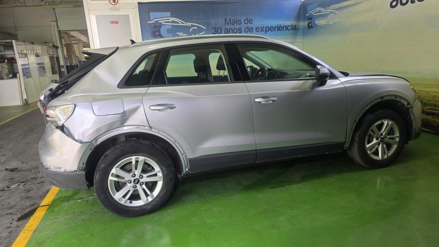 Audi Q3 45 TFSIe S-Tronic - Auto Cabomonte Compra e Venda de Salvados