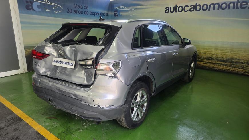 Audi Q3 45 TFSIe S-Tronic - Auto Cabomonte Compra e Venda de Salvados