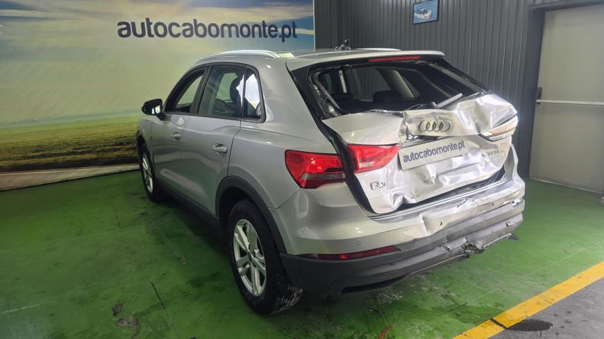 Audi Q3 45 TFSIe S-Tronic - Auto Cabomonte Compra e Venda de Salvados