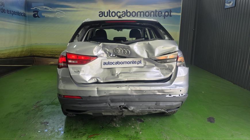 Audi Q3 45 TFSIe S-Tronic - Auto Cabomonte Compra e Venda de Salvados