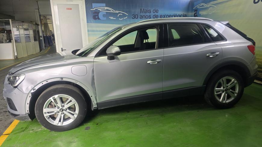 Audi Q3 45 TFSIe S-Tronic - Auto Cabomonte Compra e Venda de Salvados