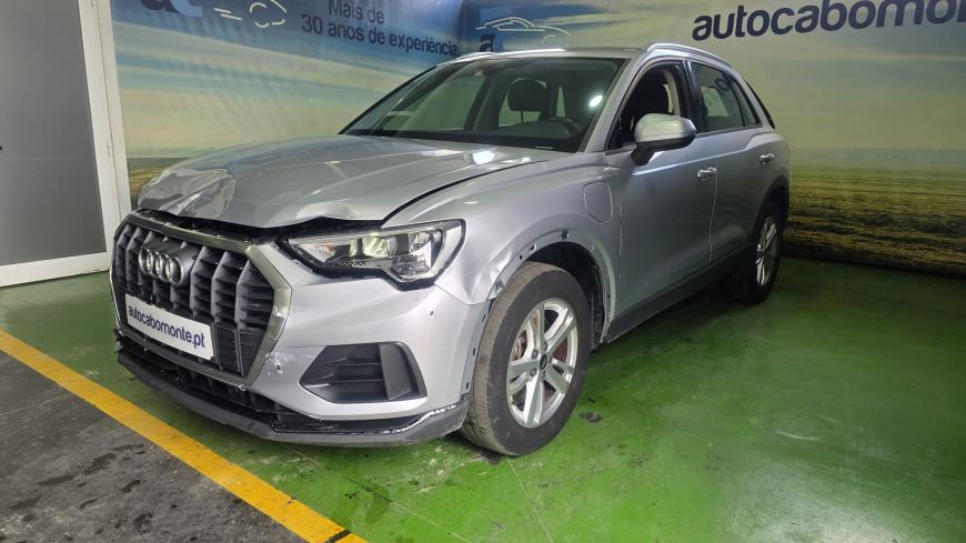 Audi Q3 45 TFSIe S-Tronic - Auto Cabomonte Compra e Venda de Salvados