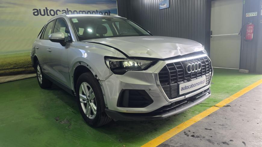 Audi Q3 45 TFSIe S-Tronic - Auto Cabomonte Compra e Venda de Salvados