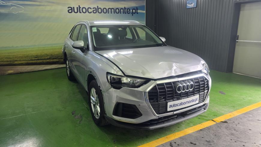 Audi Q3 45 TFSIe S-Tronic - Auto Cabomonte Compra e Venda de Salvados