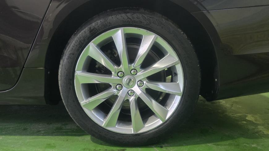 Volvo V90 T8 Twin Engine Plug-In  391CV - Auto Cabomonte Compra e Venda de Salvados