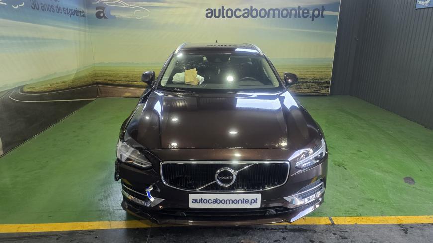Volvo V90 T8 Twin Engine Plug-In  391CV - Auto Cabomonte Compra e Venda de Salvados