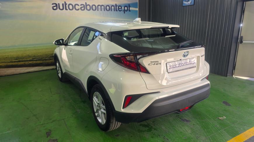 Toyota CH-R 1.8 HSD  - Auto Cabomonte Compra e Venda de Salvados