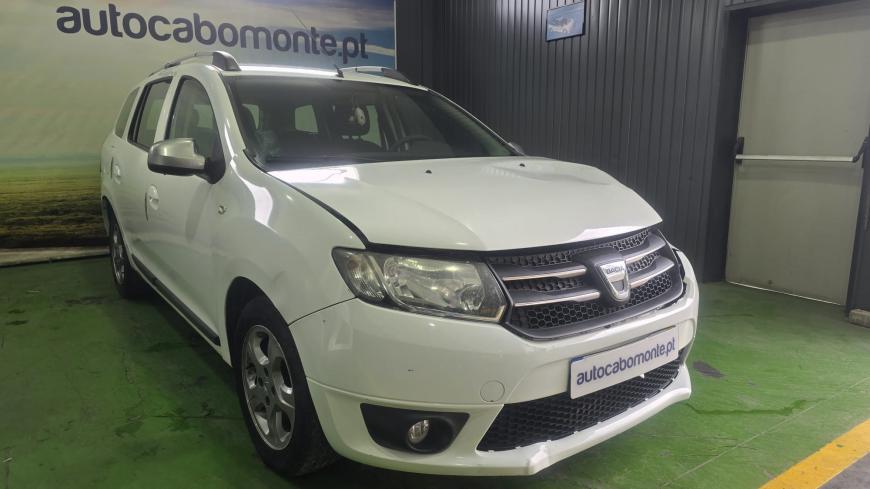 Dacia Logan MCV 0.9 Confort - Auto Cabomonte Compra e Venda de Salvados