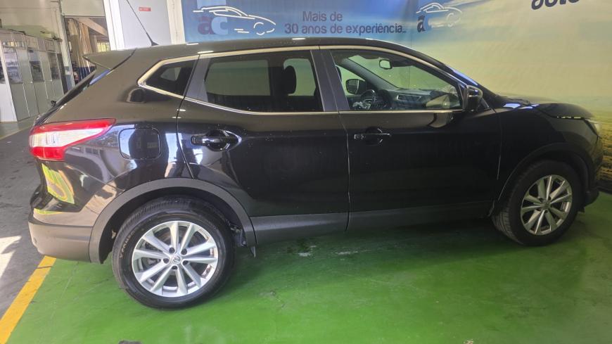 Nissan Qashqai 1.6 DCI  - Auto Cabomonte Compra e Venda de Salvados