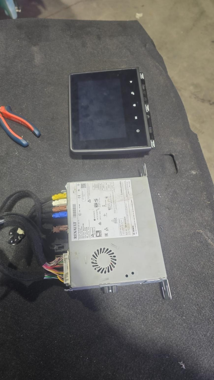 Renault Zoe - Auto Cabomonte Compra e Venda de Salvados